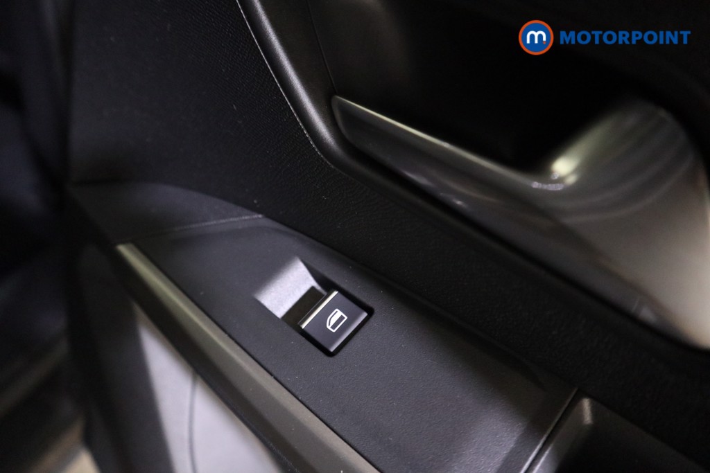 Peugeot 5008 GT Automatic Petrol SUV - Stock Number (1613666) - 23rd supplementary image