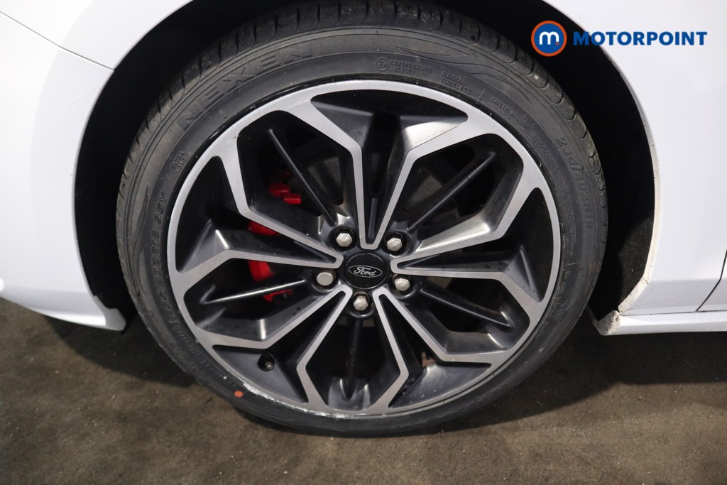 Ford Focus St-Line X Manual Petrol Hatchback - Stock Number (1614755) - 27th supplementary image