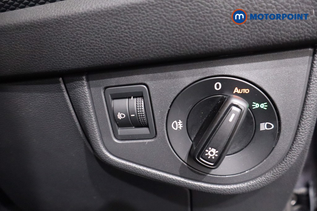 Volkswagen Polo Life Manual Petrol Hatchback - Stock Number (1615217) - 17th supplementary image