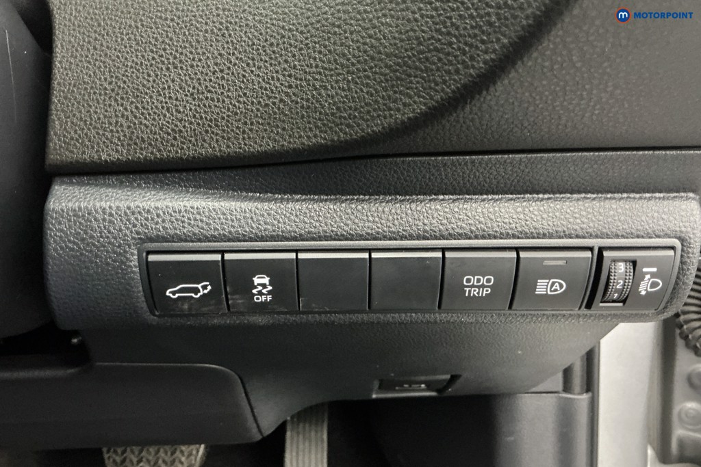 Toyota Corolla Gr Sport Automatic Petrol-Electric Hybrid Estate - Stock Number (1615421) - 24th supplementary image