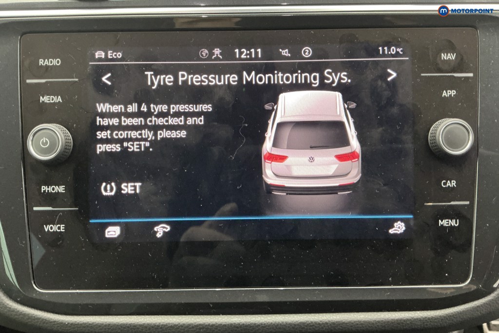 Volkswagen Tiguan R-Line Automatic Petrol Plug-In Hybrid SUV - Stock Number (1615702) - 2nd supplementary image