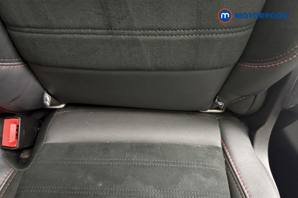 Ford Kuga St-Line Manual Petrol SUV - Stock Number (1615798) - 12th supplementary image