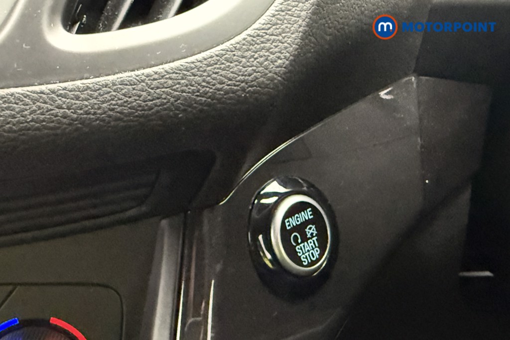 Ford Kuga St-Line Manual Petrol SUV - Stock Number (1615798) - 34th supplementary image