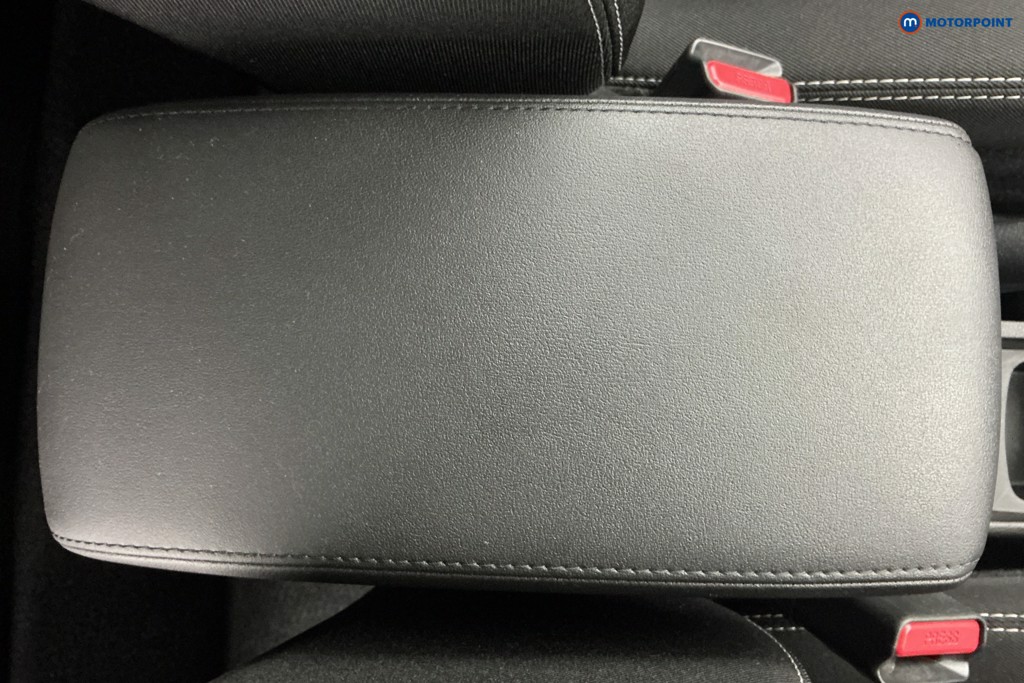 Suzuki Vitara Sz-T Manual Petrol SUV - Stock Number (1616205) - 16th supplementary image