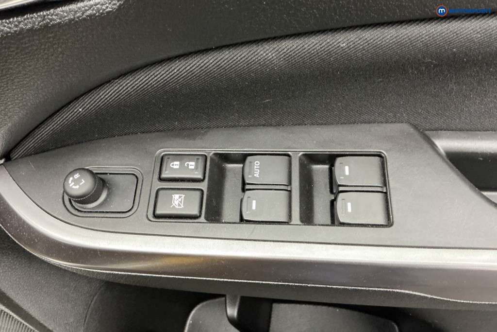 Suzuki Vitara Sz-T Manual Petrol SUV - Stock Number (1616205) - 25th supplementary image
