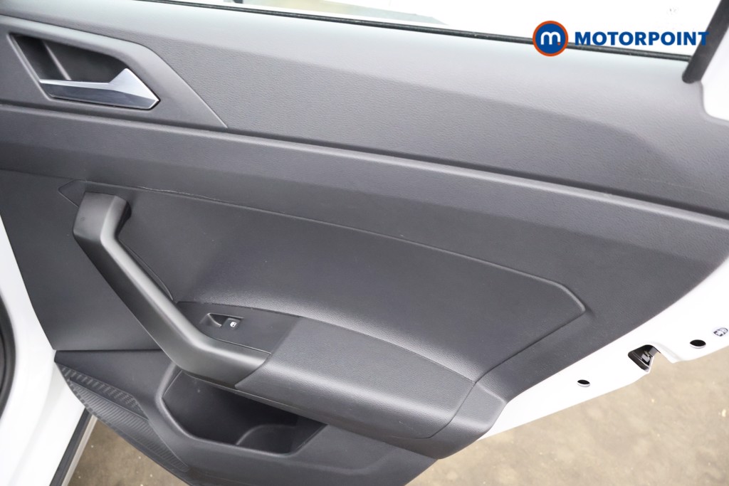 Volkswagen Taigo Life Manual Petrol SUV - Stock Number (1616281) - 16th supplementary image