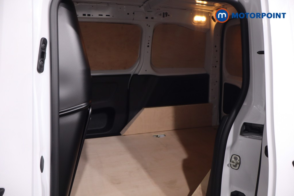 Peugeot Partner Professional Plus Manual Diesel Panel Van - Stock Number (1616382) - 5th supplementary image