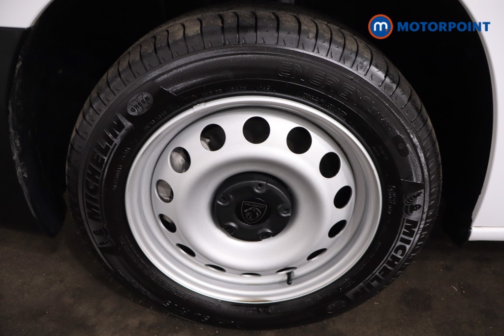 Peugeot Partner Professional Plus Manual Diesel Panel Van - Stock Number (1616382) - 11th supplementary image