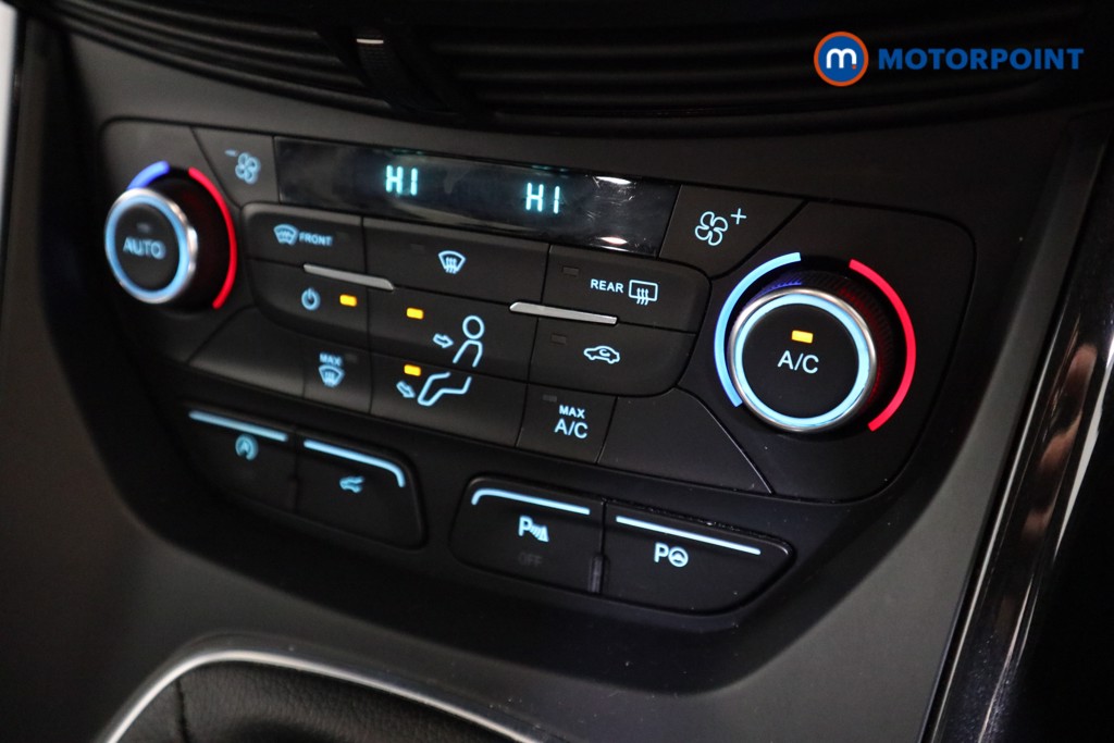 Ford Kuga St-Line Edition Manual Petrol SUV - Stock Number (1616805) - 9th supplementary image