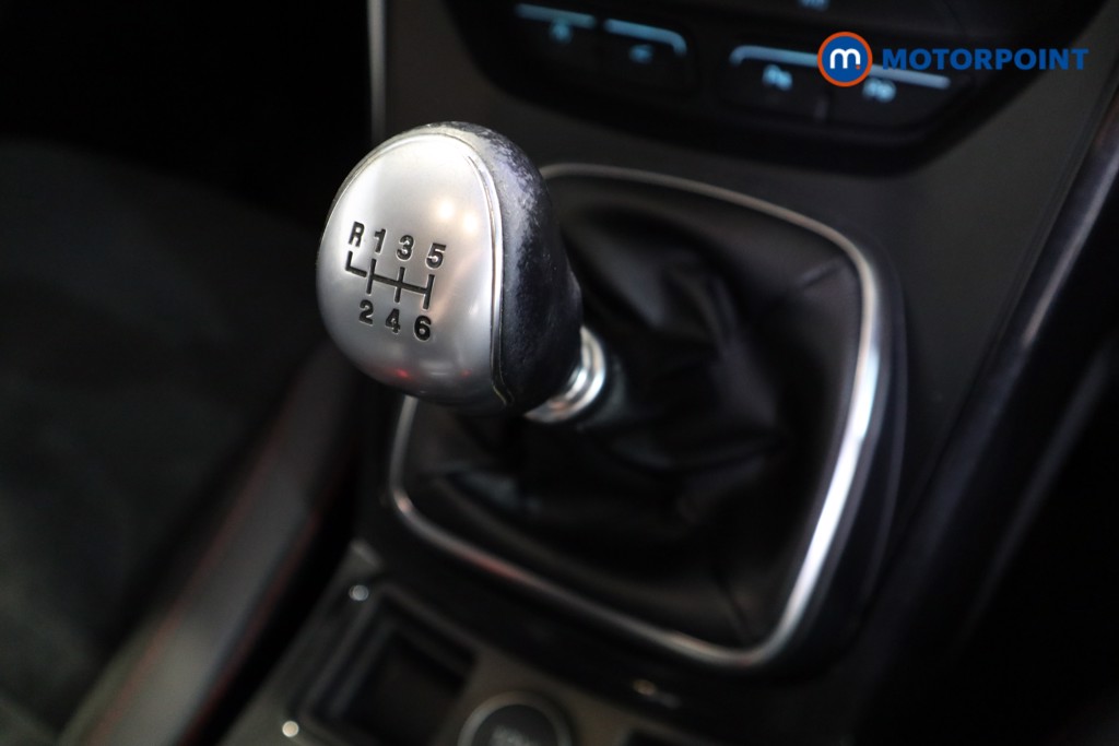 Ford Kuga St-Line Edition Manual Petrol SUV - Stock Number (1616805) - 10th supplementary image