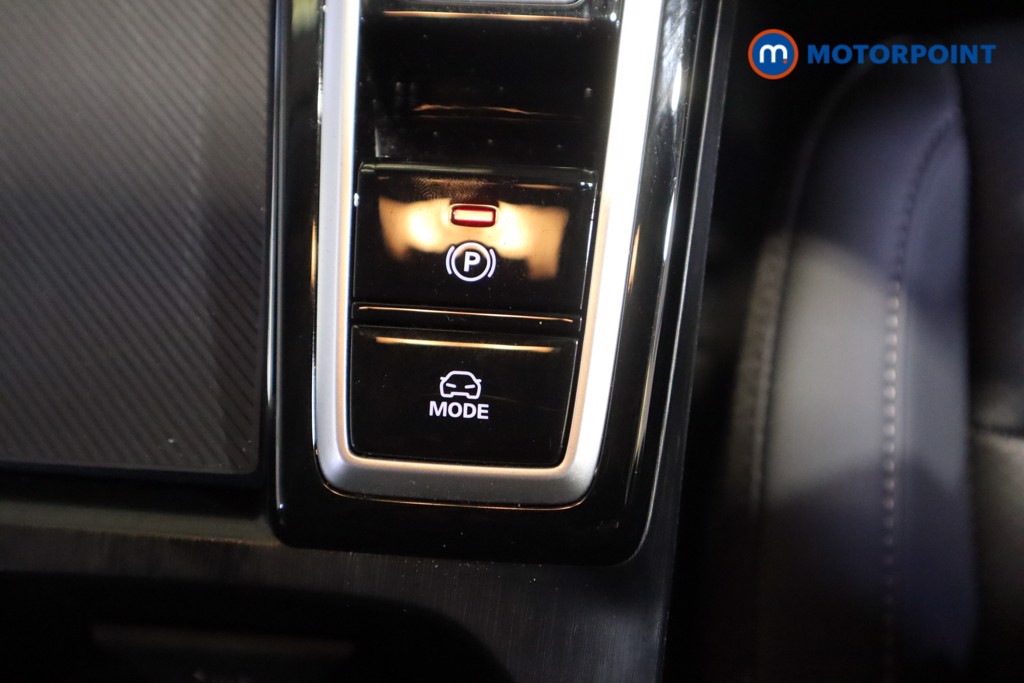 Mg Motor Uk ZS Trophy Automatic Petrol-Electric Hybrid SUV - Stock Number (1617102) - 23rd supplementary image