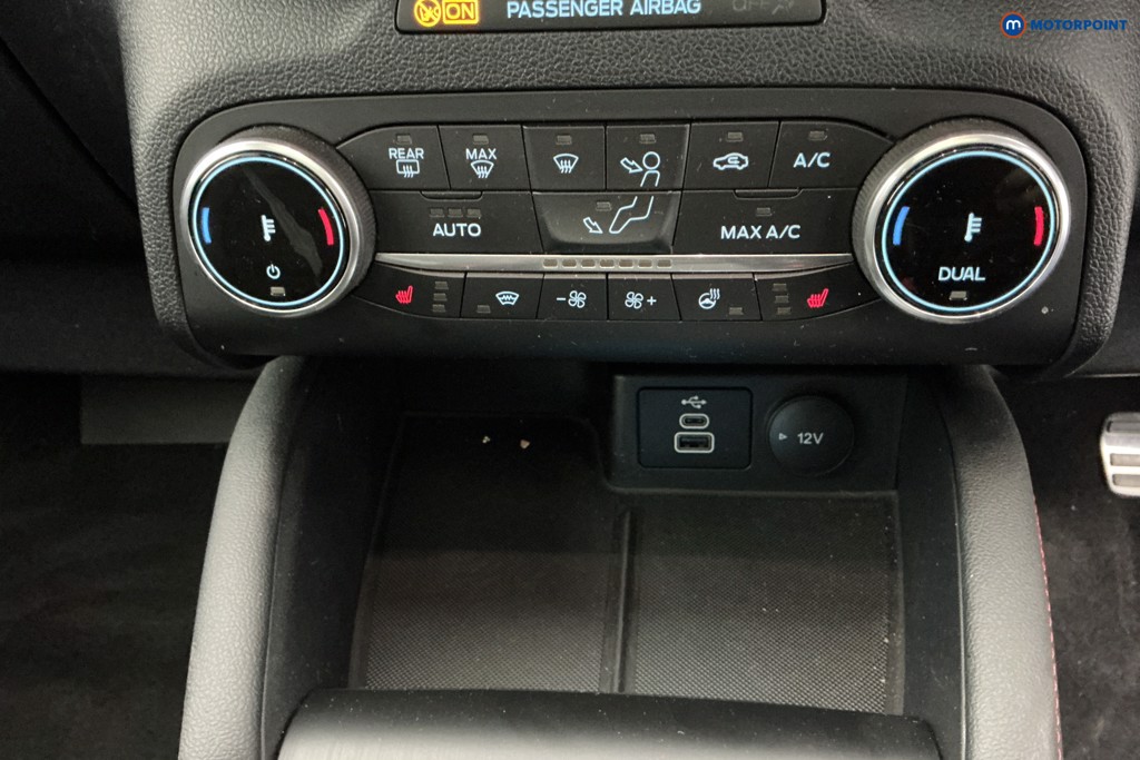 Ford Kuga Graphite Tech Edition Automatic Petrol-Electric Hybrid SUV - Stock Number (1617235) - 20th supplementary image