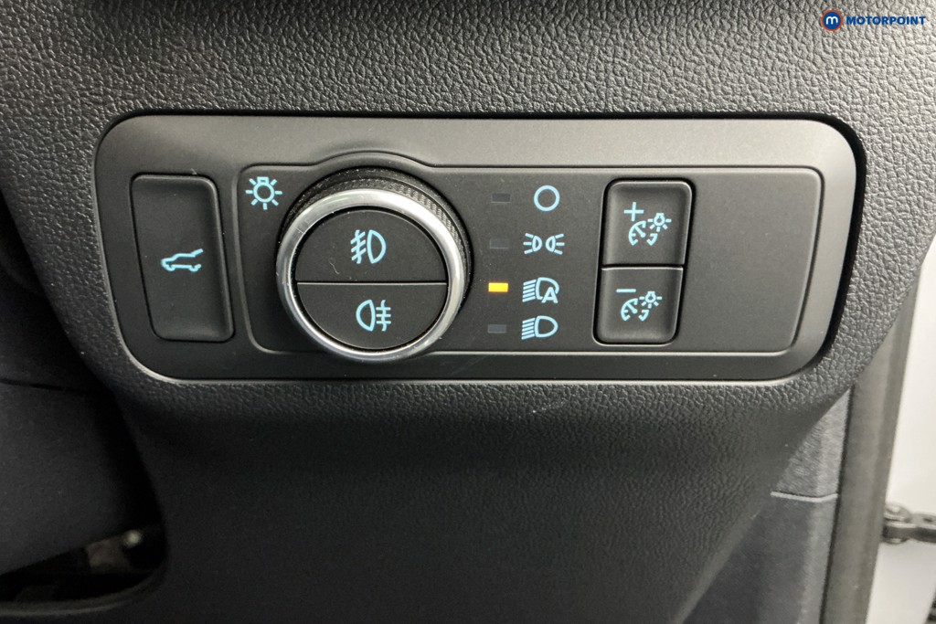 Ford Kuga Graphite Tech Edition Automatic Petrol-Electric Hybrid SUV - Stock Number (1617235) - 25th supplementary image