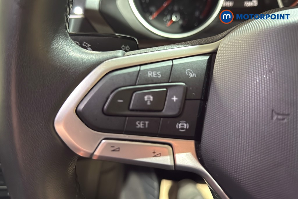 Volkswagen Tiguan Life Manual Petrol SUV - Stock Number (1617339) - 3rd supplementary image