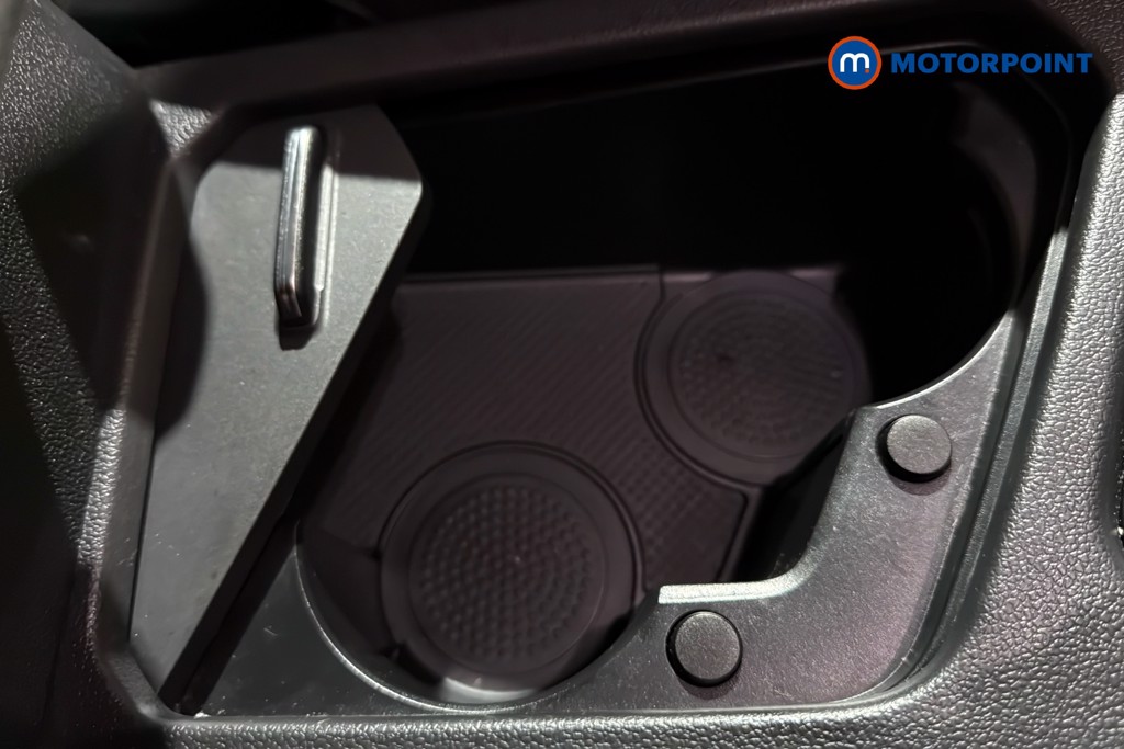 Volkswagen Tiguan Life Manual Petrol SUV - Stock Number (1617339) - 16th supplementary image