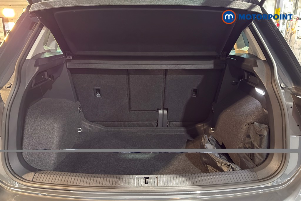 Volkswagen Tiguan Life Manual Petrol SUV - Stock Number (1617339) - 33rd supplementary image
