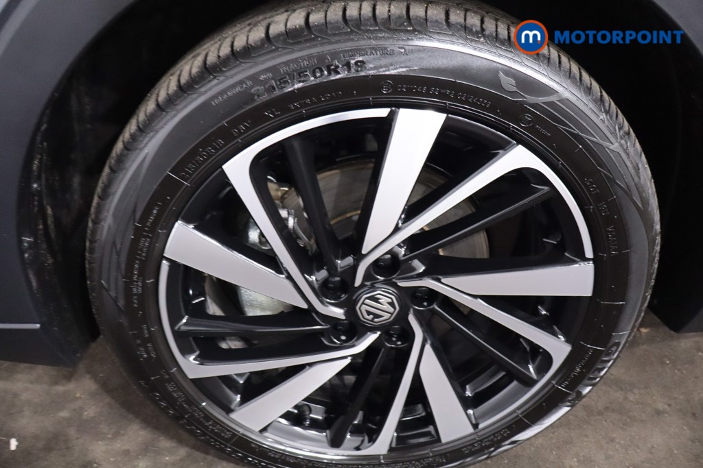 Mg Motor Uk ZS Trophy Automatic Petrol-Electric Hybrid SUV - Stock Number (1617815) - 11th supplementary image