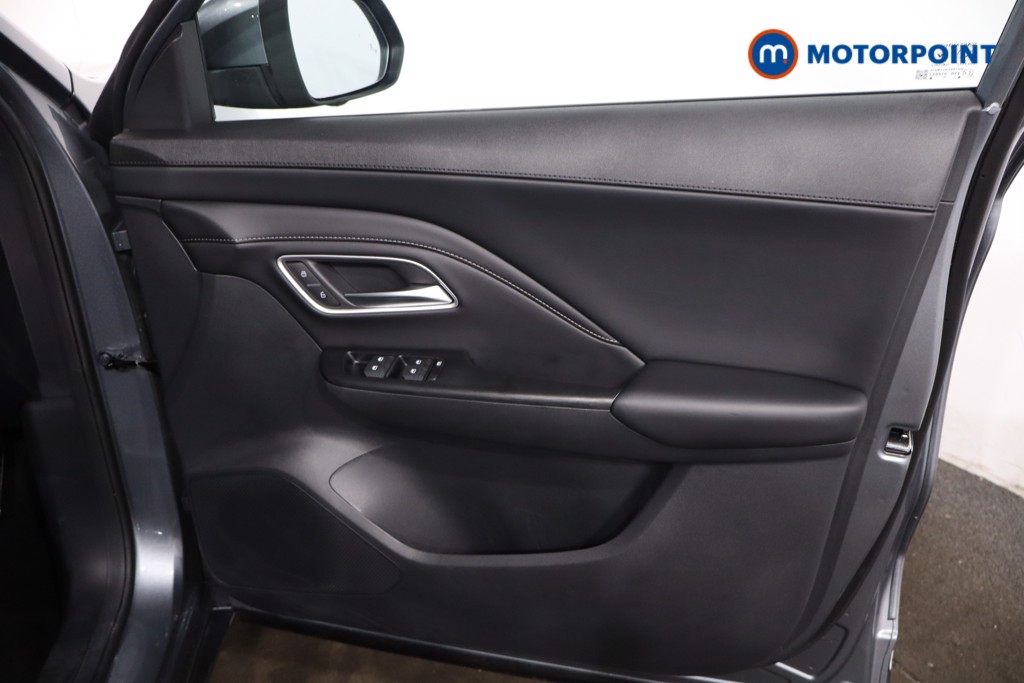 Mg Motor Uk ZS Trophy Automatic Petrol-Electric Hybrid SUV - Stock Number (1617815) - 24th supplementary image