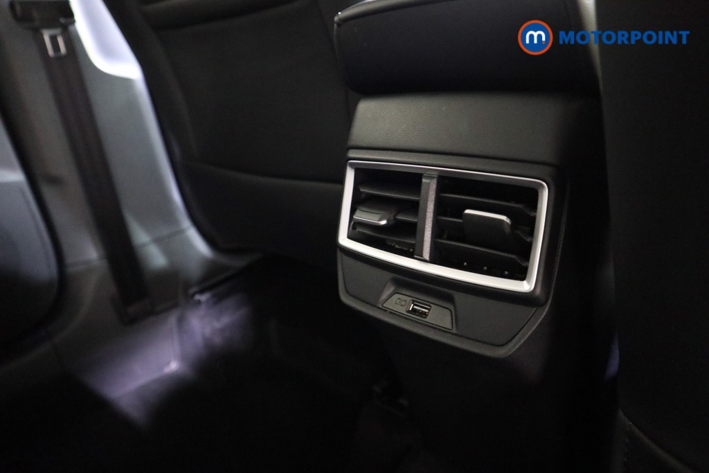 Mg Motor Uk ZS Trophy Automatic Petrol-Electric Hybrid SUV - Stock Number (1617867) - 19th supplementary image