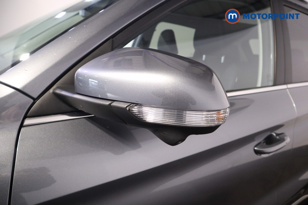 Mg Motor Uk ZS Trophy Automatic Petrol-Electric Hybrid SUV - Stock Number (1617867) - 33rd supplementary image