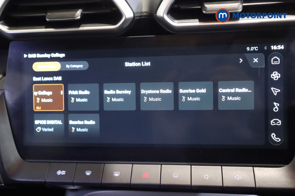 Mg Motor Uk ZS Trophy Automatic Petrol-Electric Hybrid SUV - Stock Number (1617886) - 19th supplementary image