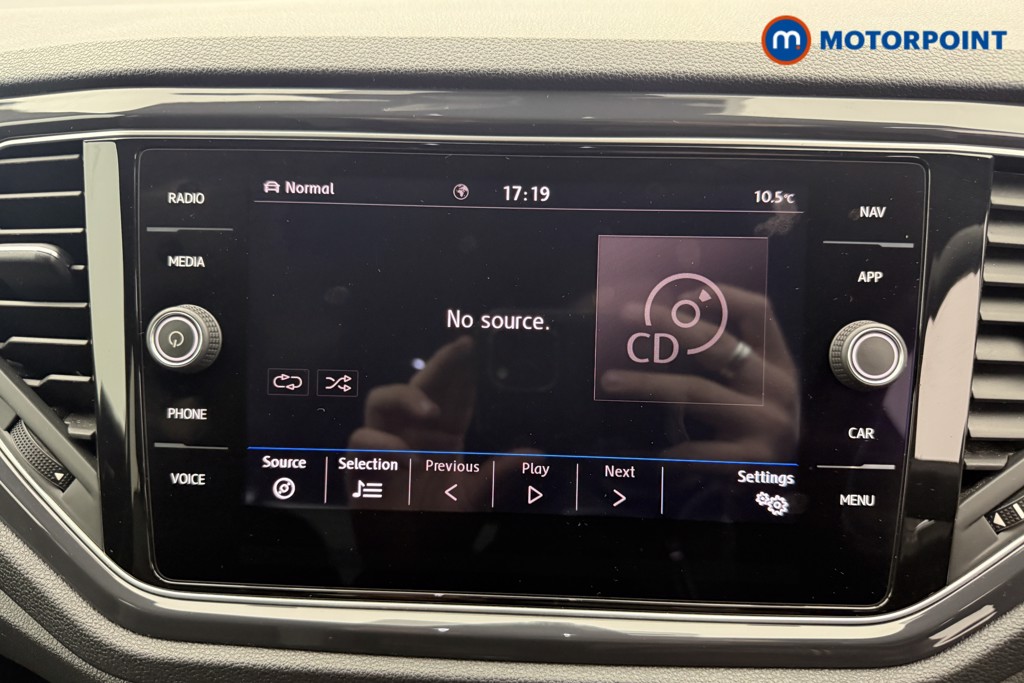 Volkswagen T-Roc R-Line Manual Diesel SUV - Stock Number (1617896) - 7th supplementary image