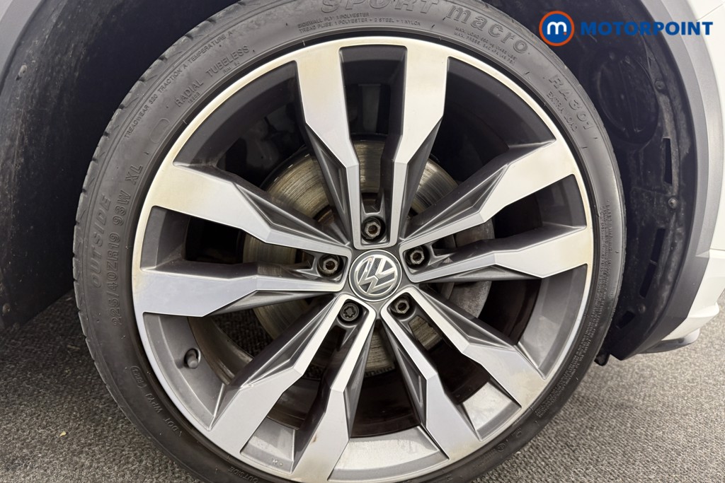 Volkswagen T-Roc R-Line Manual Diesel SUV - Stock Number (1617896) - 28th supplementary image