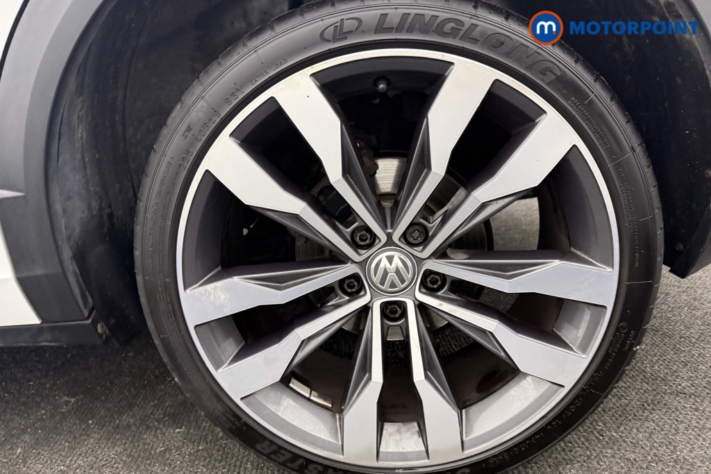 Volkswagen T-Roc R-Line Manual Diesel SUV - Stock Number (1617896) - 30th supplementary image