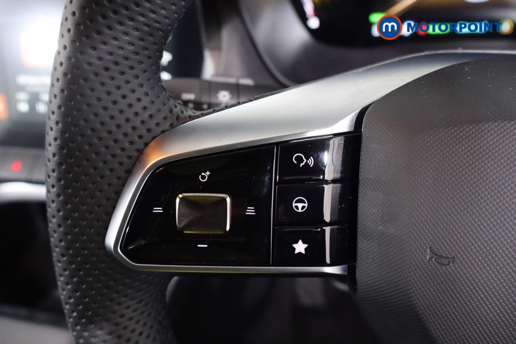 Mg Motor Uk ZS Trophy Automatic Petrol-Electric Hybrid SUV - Stock Number (1617926) - 7th supplementary image