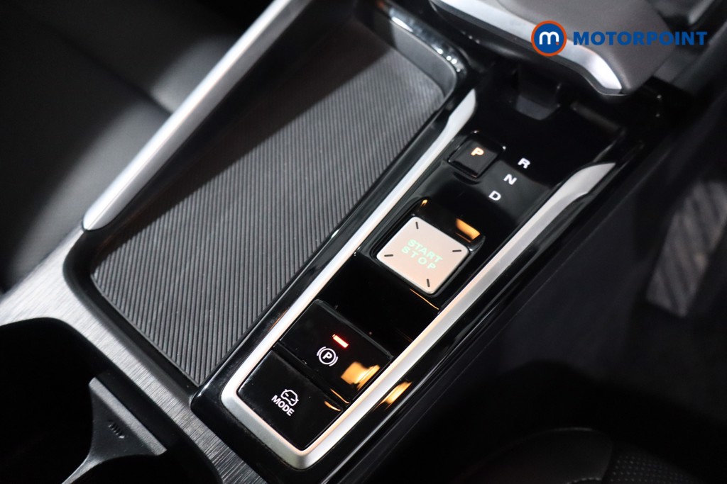 Mg Motor Uk ZS Trophy Automatic Petrol-Electric Hybrid SUV - Stock Number (1617926) - 17th supplementary image