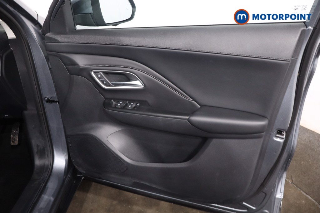 Mg Motor Uk ZS Trophy Automatic Petrol-Electric Hybrid SUV - Stock Number (1617926) - 23rd supplementary image