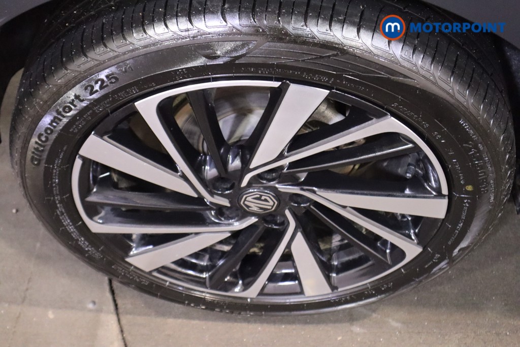 Mg Motor Uk ZS Trophy Automatic Petrol-Electric Hybrid SUV - Stock Number (1617931) - 12th supplementary image