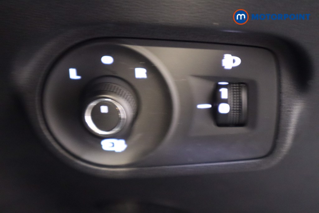 Mg Motor Uk ZS Trophy Automatic Petrol-Electric Hybrid SUV - Stock Number (1617931) - 16th supplementary image