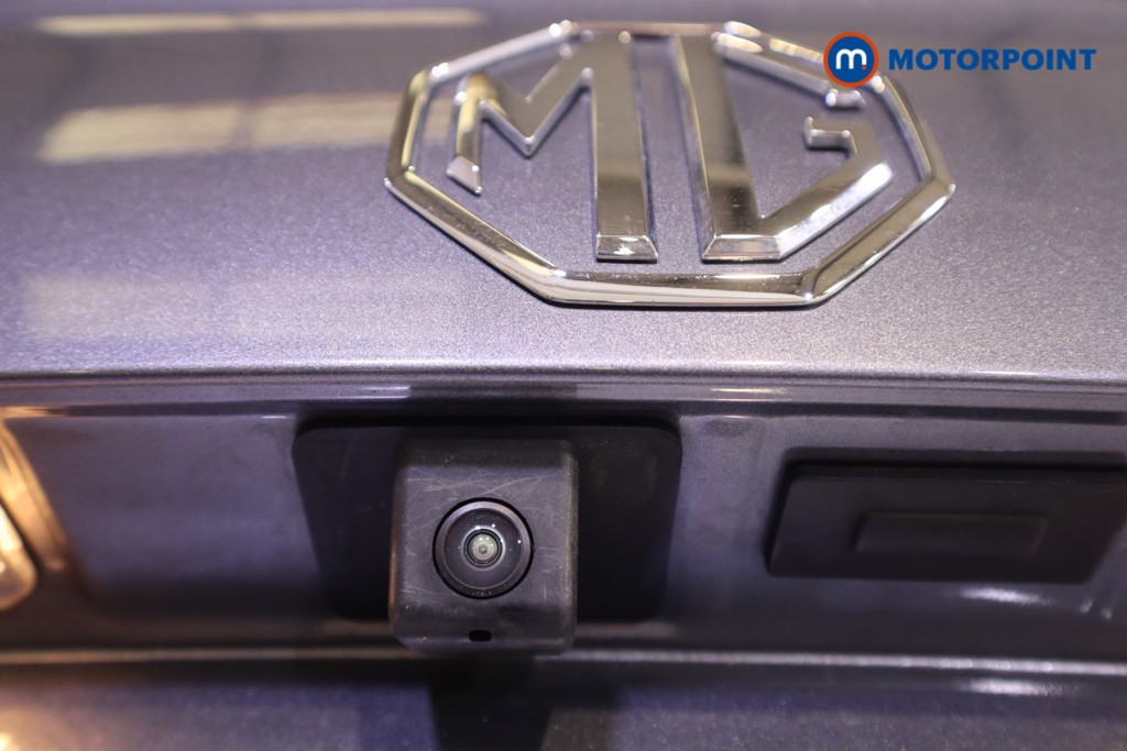Mg Motor Uk ZS Trophy Automatic Petrol-Electric Hybrid SUV - Stock Number (1617931) - 29th supplementary image