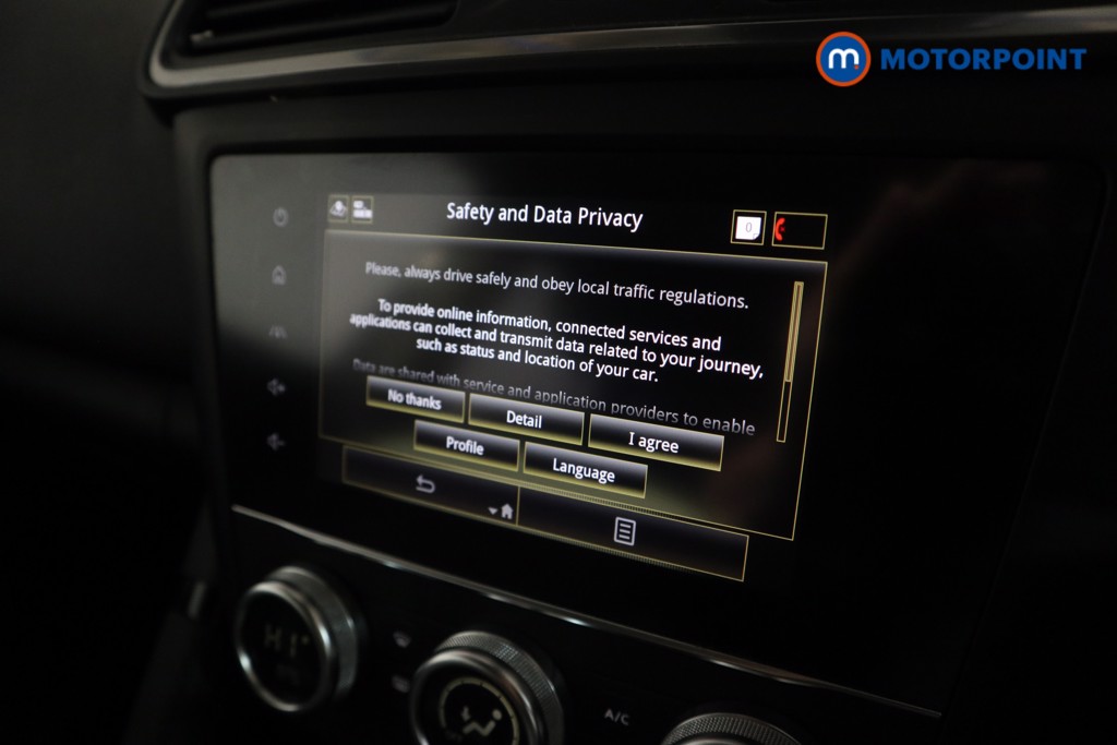 Renault Kadjar Iconic Manual Petrol SUV - Stock Number (1617939) - 7th supplementary image