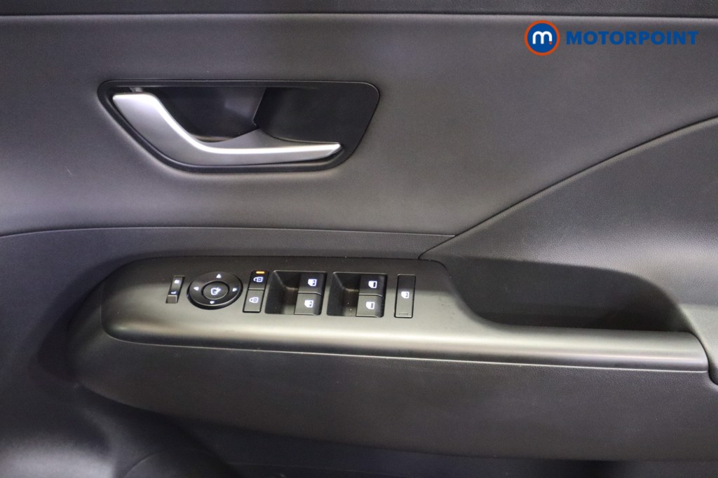 Hyundai Kona Ultimate Automatic Petrol-Electric Hybrid SUV - Stock Number (1618206) - 14th supplementary image