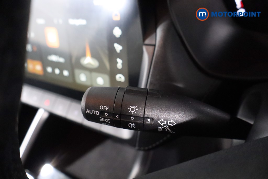 Mg Motor Uk ZS Trophy Automatic Petrol-Electric Hybrid SUV - Stock Number (1618418) - 14th supplementary image