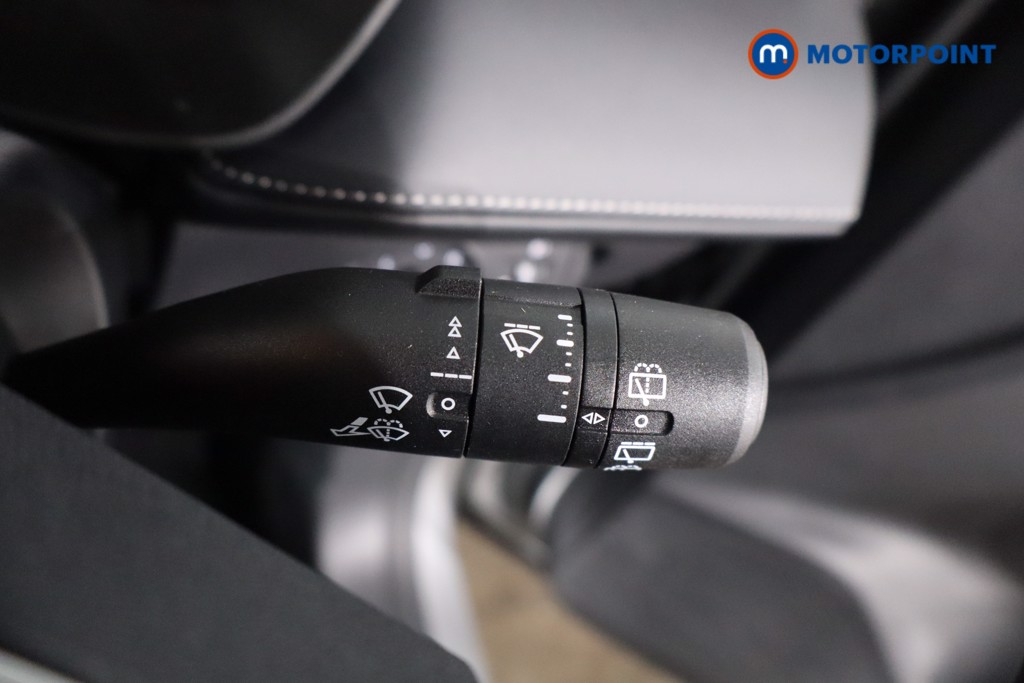 Mg Motor Uk ZS Trophy Automatic Petrol-Electric Hybrid SUV - Stock Number (1618418) - 15th supplementary image