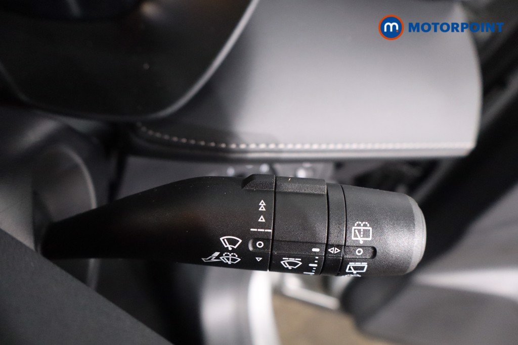 Mg Motor Uk ZS Trophy Automatic Petrol-Electric Hybrid SUV - Stock Number (1618420) - 15th supplementary image