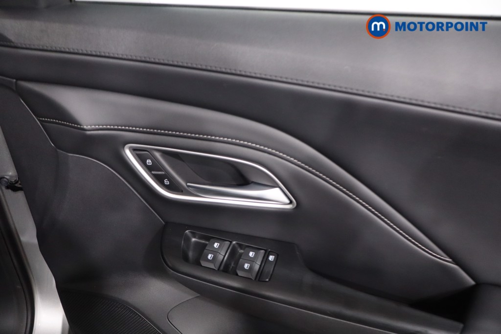 Mg Motor Uk ZS Trophy Automatic Petrol-Electric Hybrid SUV - Stock Number (1618420) - 25th supplementary image