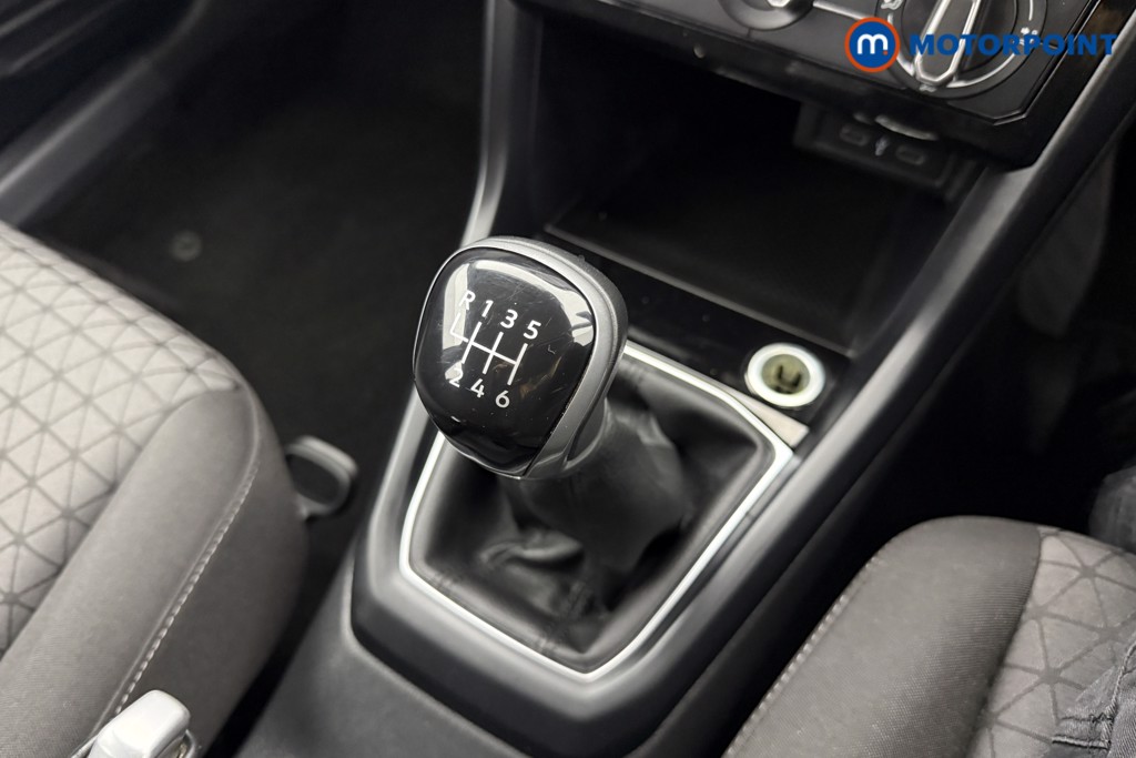 Volkswagen T-Cross SE Manual Petrol SUV - Stock Number (1618724) - 4th supplementary image