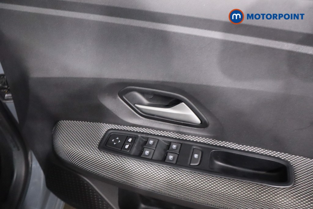 Dacia Sandero Expression Manual Petrol Hatchback - Stock Number (1618891) - 24th supplementary image