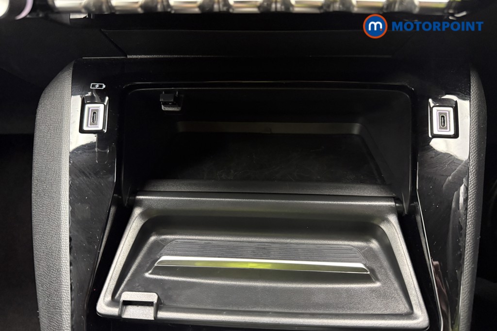 Peugeot 2008 Allure Automatic Petrol SUV - Stock Number (1618929) - 28th supplementary image