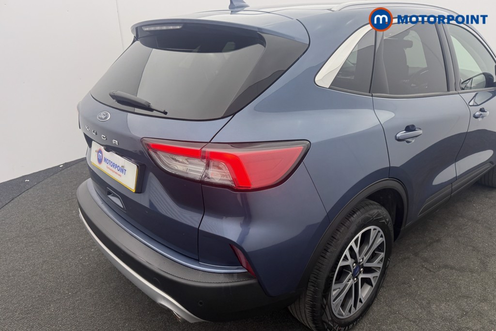 Ford Kuga Titanium Edition Manual Petrol SUV - Stock Number (1619141) - 6th supplementary image