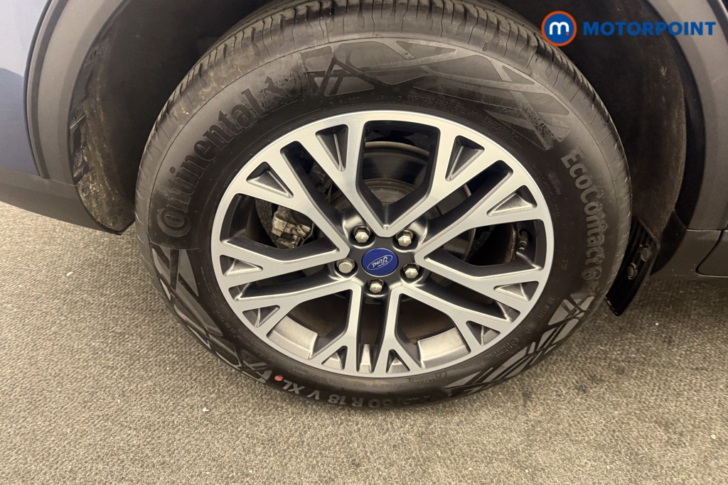 Ford Kuga Titanium Edition Manual Petrol SUV - Stock Number (1619141) - 7th supplementary image