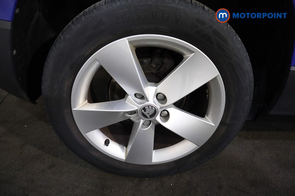 Skoda Karoq SE Manual Petrol SUV - Stock Number (1619379) - 21st supplementary image