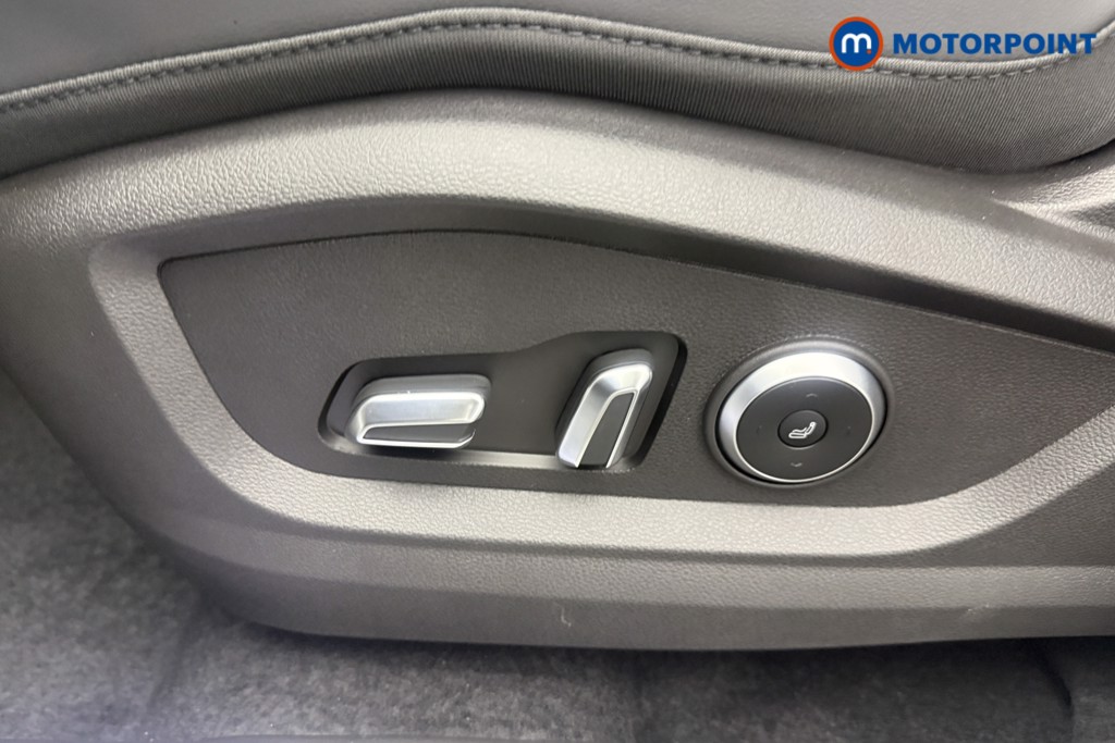 Chery Tiggo 8 Summit Automatic Petrol Plug-In Hybrid SUV - Stock Number (1619421) - 11th supplementary image