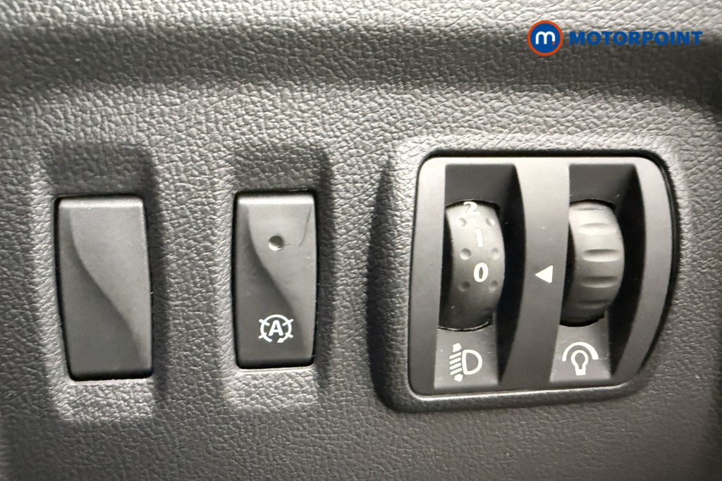 Renault Captur Dynamique Nav Manual Petrol SUV - Stock Number (1619481) - 16th supplementary image