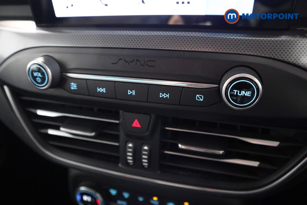 Ford Focus Titanium X Automatic Petrol Estate - Stock Number (1619756) - 7th supplementary image