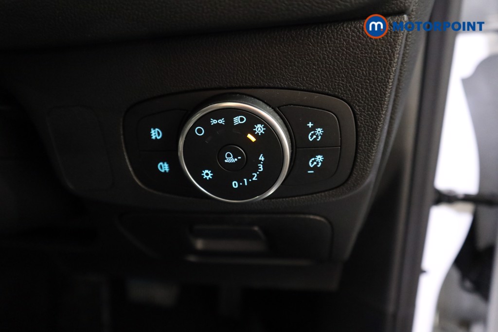 Ford Focus Titanium X Automatic Petrol Estate - Stock Number (1619756) - 12th supplementary image